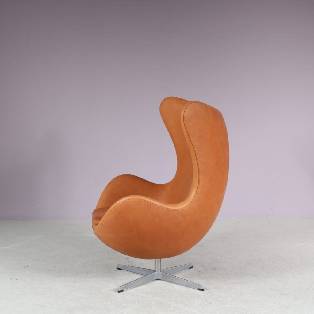 m27813a Arne Jacobsen Egg Chair for Fritz Hansen, Denmark 1960