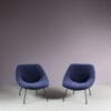 m25418 1950s Pair of lounge chairs by GAR, France